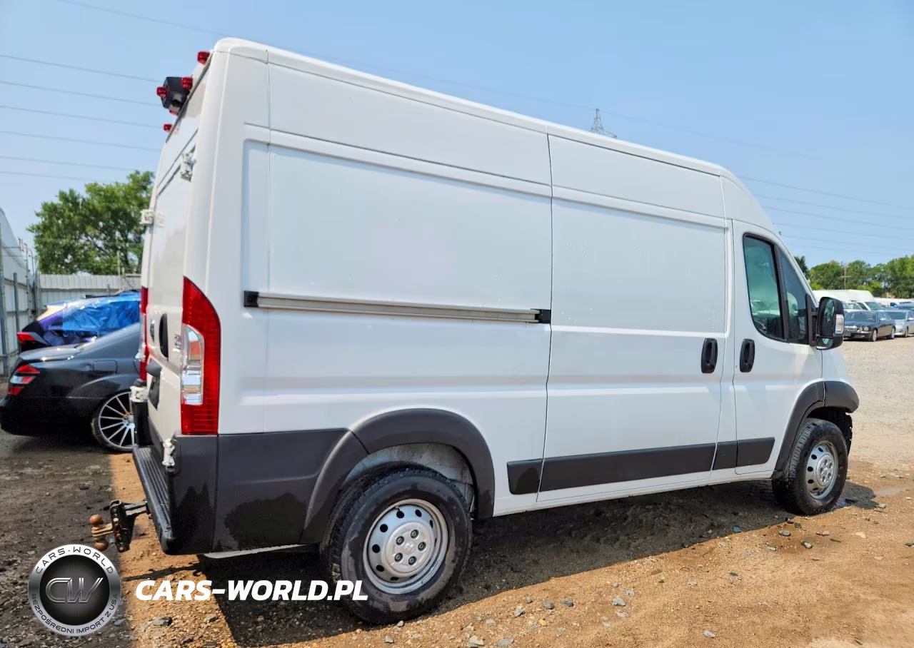 2023 Ram Promaster 2500 Delivery Van VIN:3C6LRVCG4PE569984 - 3