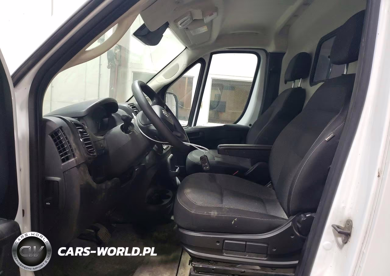 2023 Ram Promaster 2500 Delivery Van VIN:3C6LRVCG4PE569984 - 7