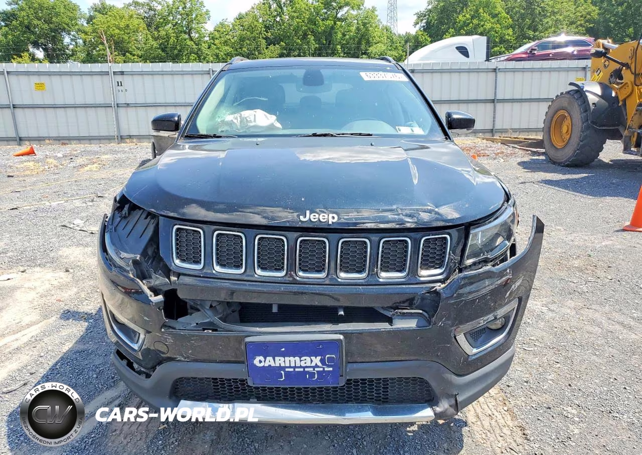 2018 Jeep Compass Limited VIN:3C4NJDCB4JT105006 - 5