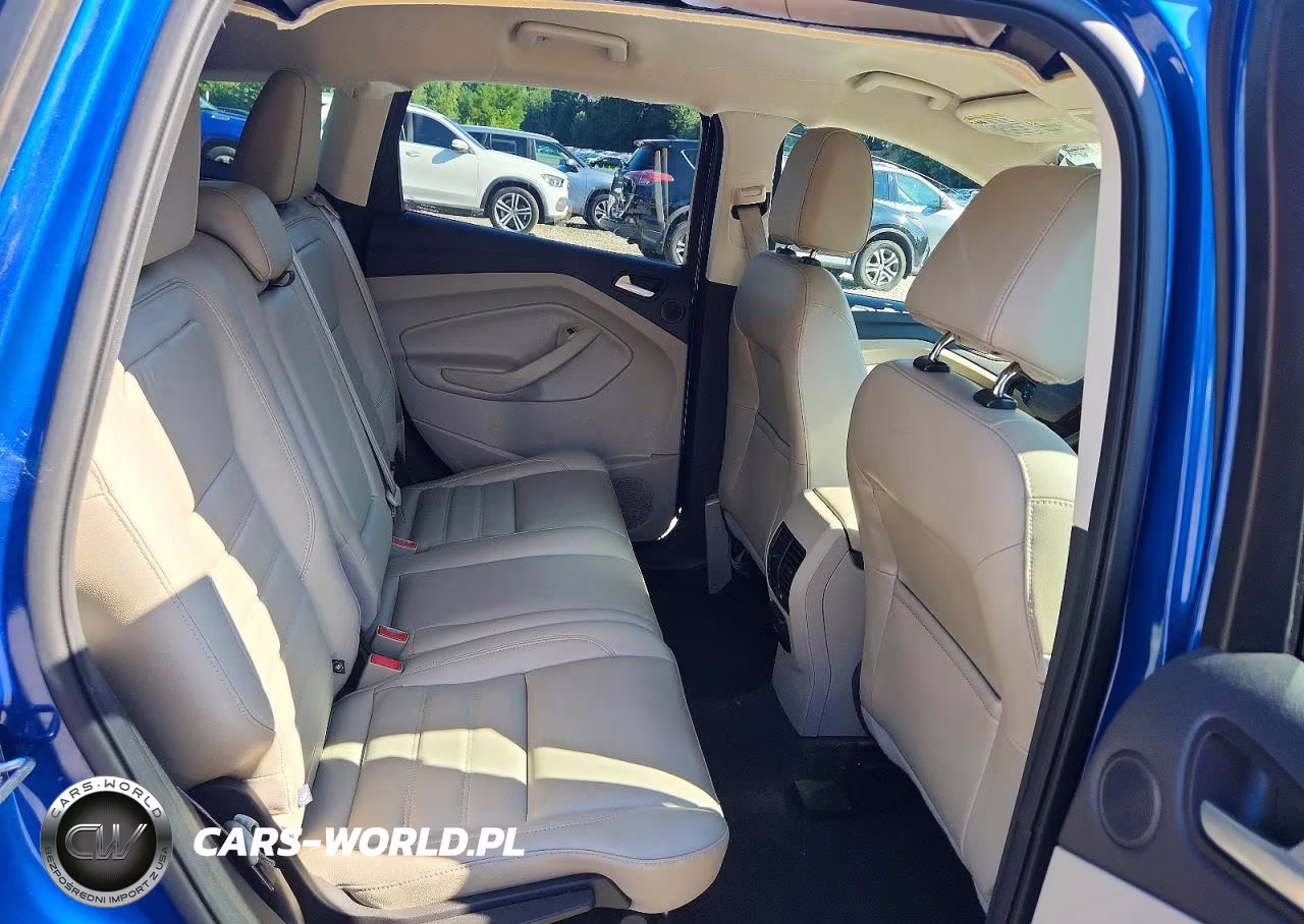 2017 Ford Escape Se VIN:1FMCU9GD3HUA56450 - 10