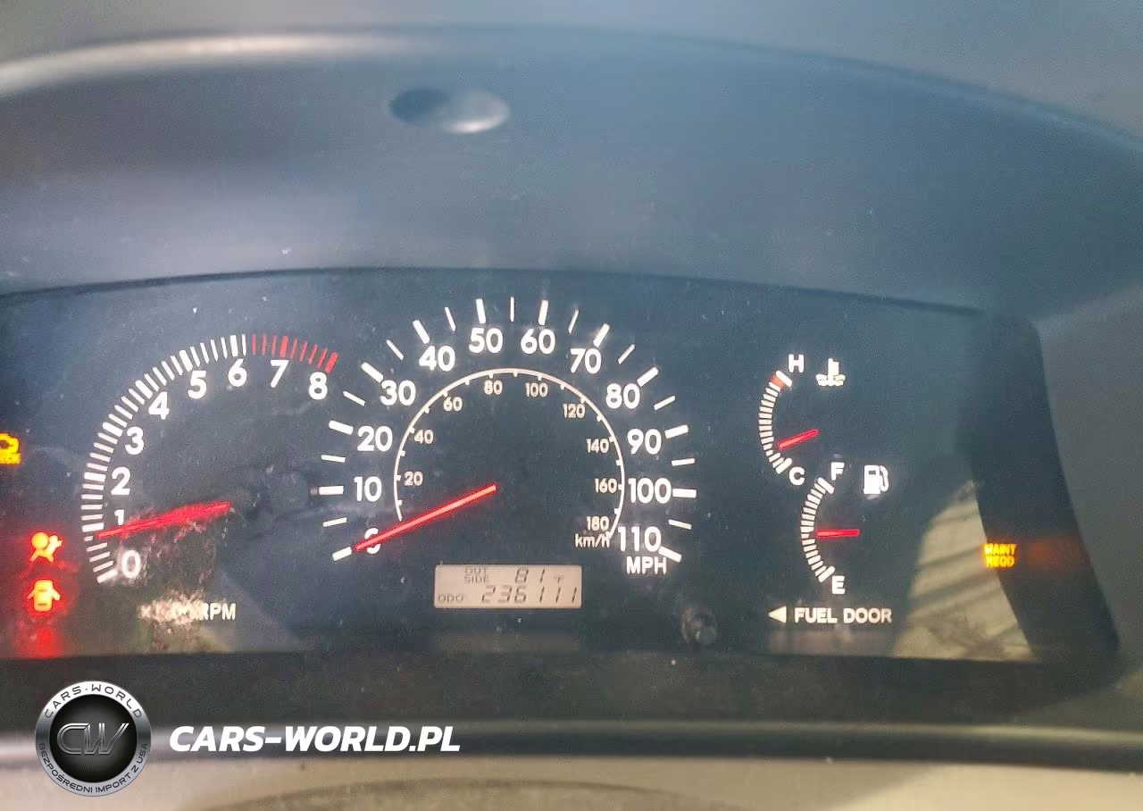 2005 Toyota Corolla Le VIN:1NXBR30E75Z392093 - 9