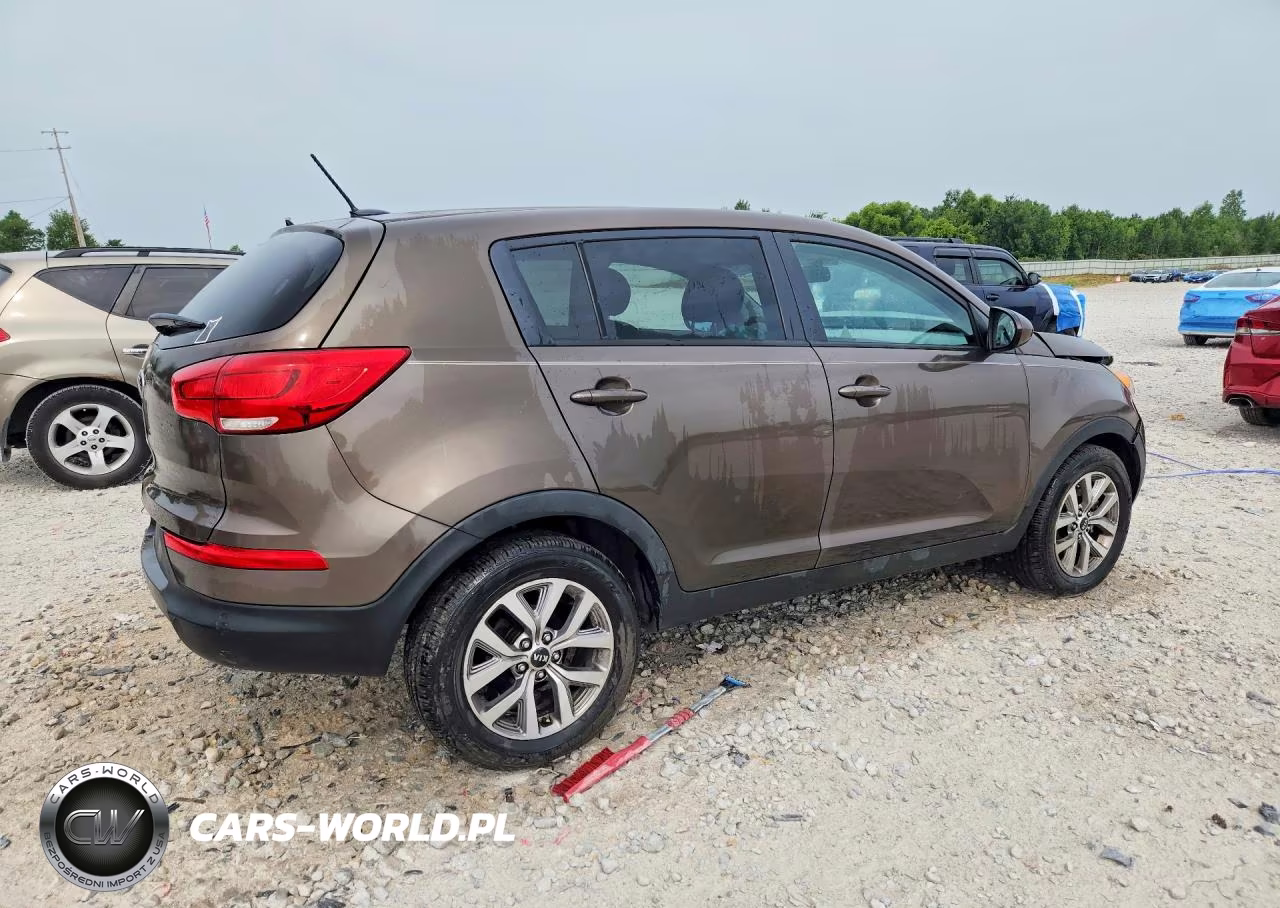2015 Kia Sportage Lx VIN:KNDPB3AC6F7745385 - 3