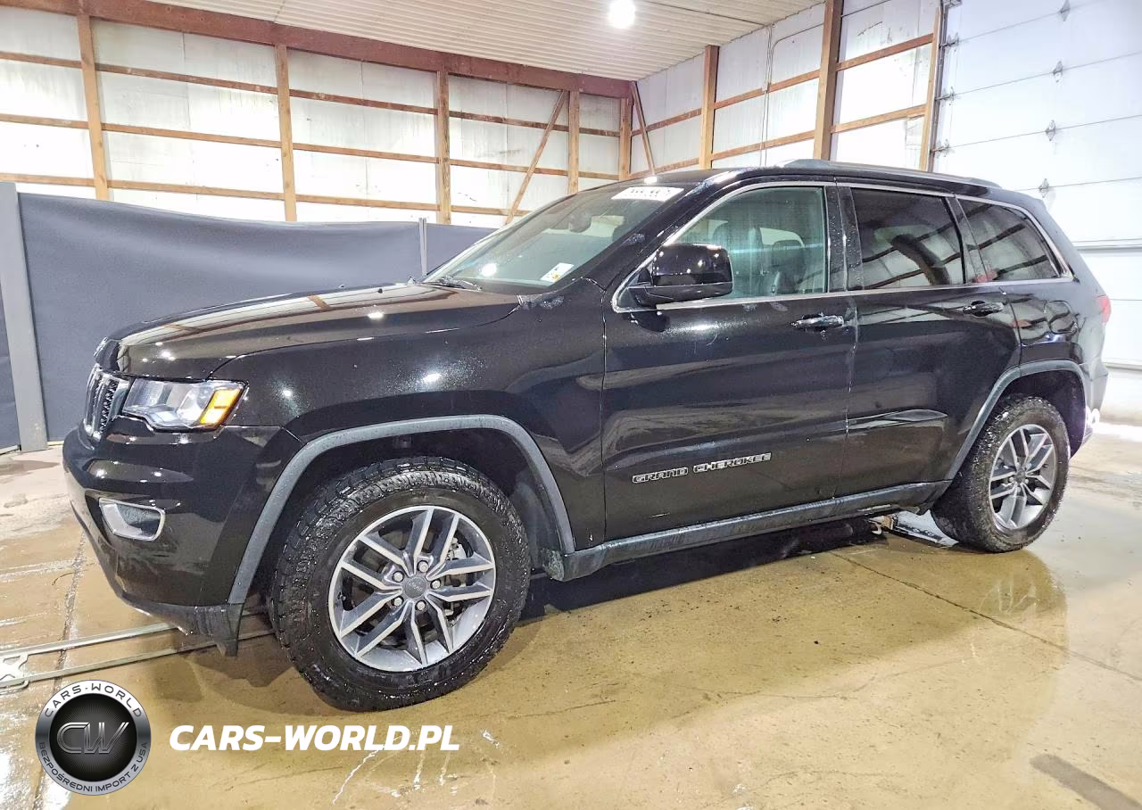 2020 Jeep Grand Cherokee Laredo