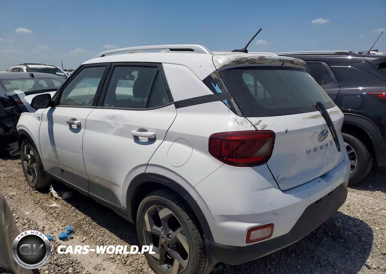 2023 Hyundai Venue Sel VIN:KMHRC8A33PU219104 - 2
