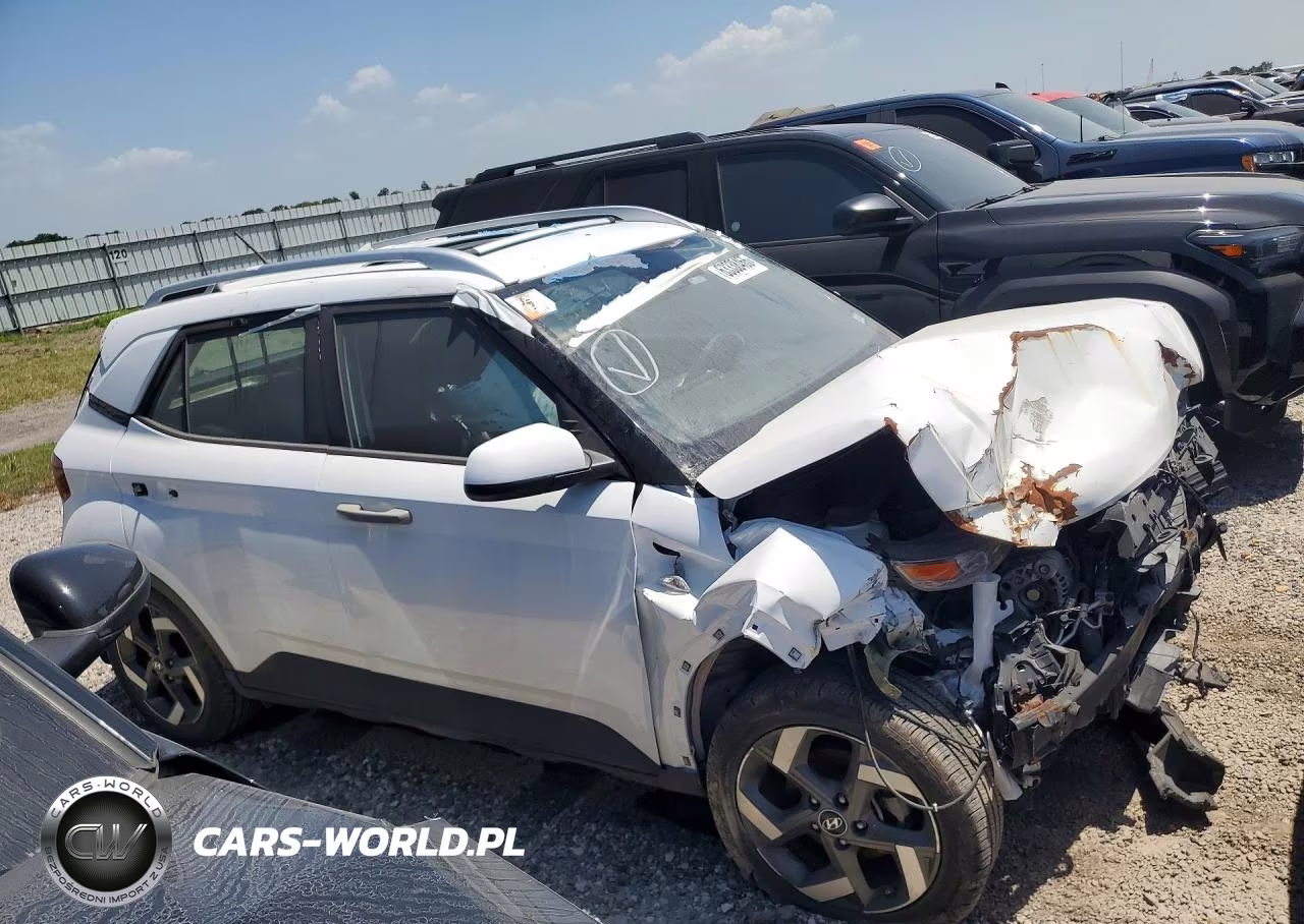 2023 Hyundai Venue Sel VIN:KMHRC8A33PU219104 - 4
