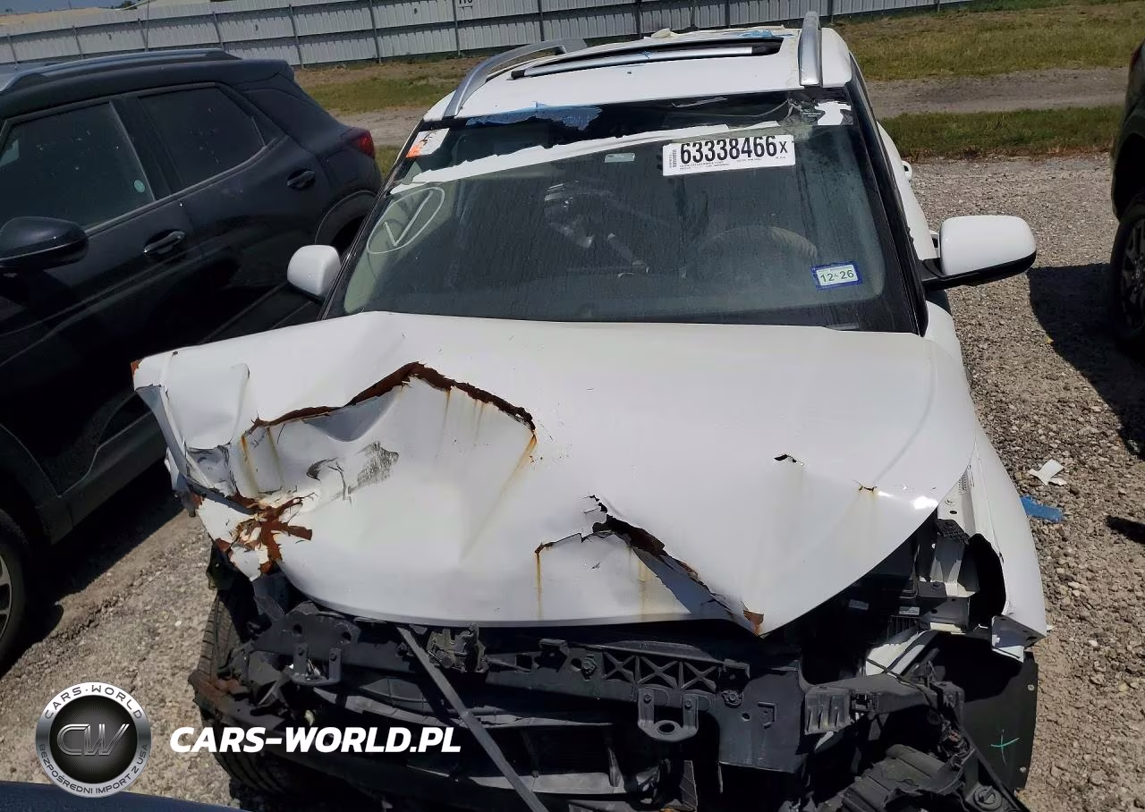 2023 Hyundai Venue Sel VIN:KMHRC8A33PU219104 - 5
