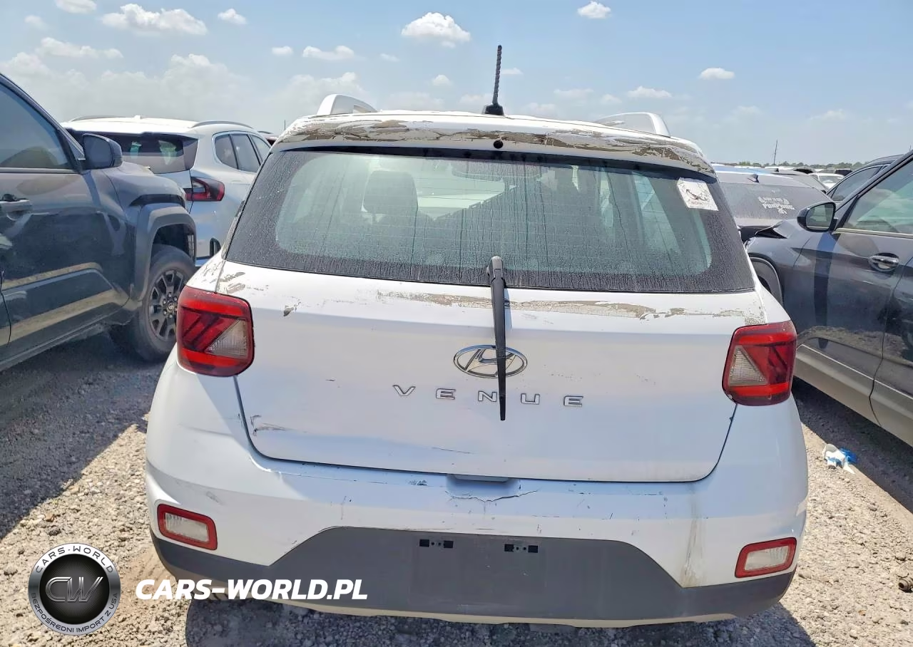 2023 Hyundai Venue Sel VIN:KMHRC8A33PU219104 - 6