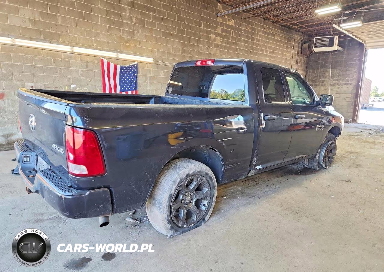 2018 Ram 1500 St VIN:1C6RR7FG9JS260940 - 3