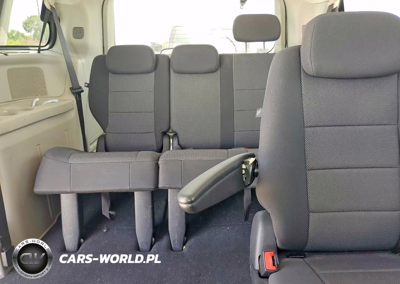 2008 Dodge Grand Caravan Sxt VIN:2D8HN54P28R130955 - 10