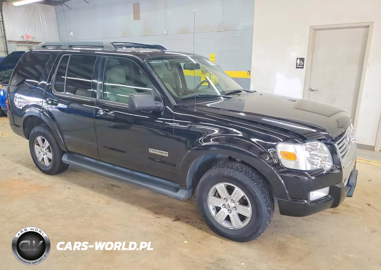 2008 Ford Explorer Xlt VIN:1FMEU73E08UB07320 - 4