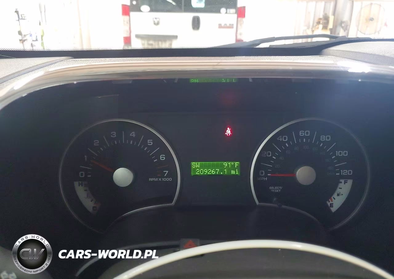 2008 Ford Explorer Xlt VIN:1FMEU73E08UB07320 - 9