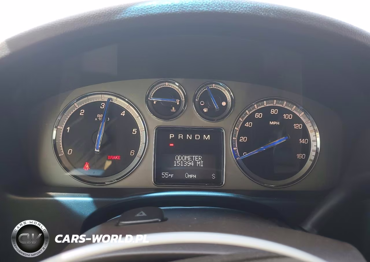 2010 Cadillac Escalade Luxury VIN:1GYUKBEF9AR138552 - 9