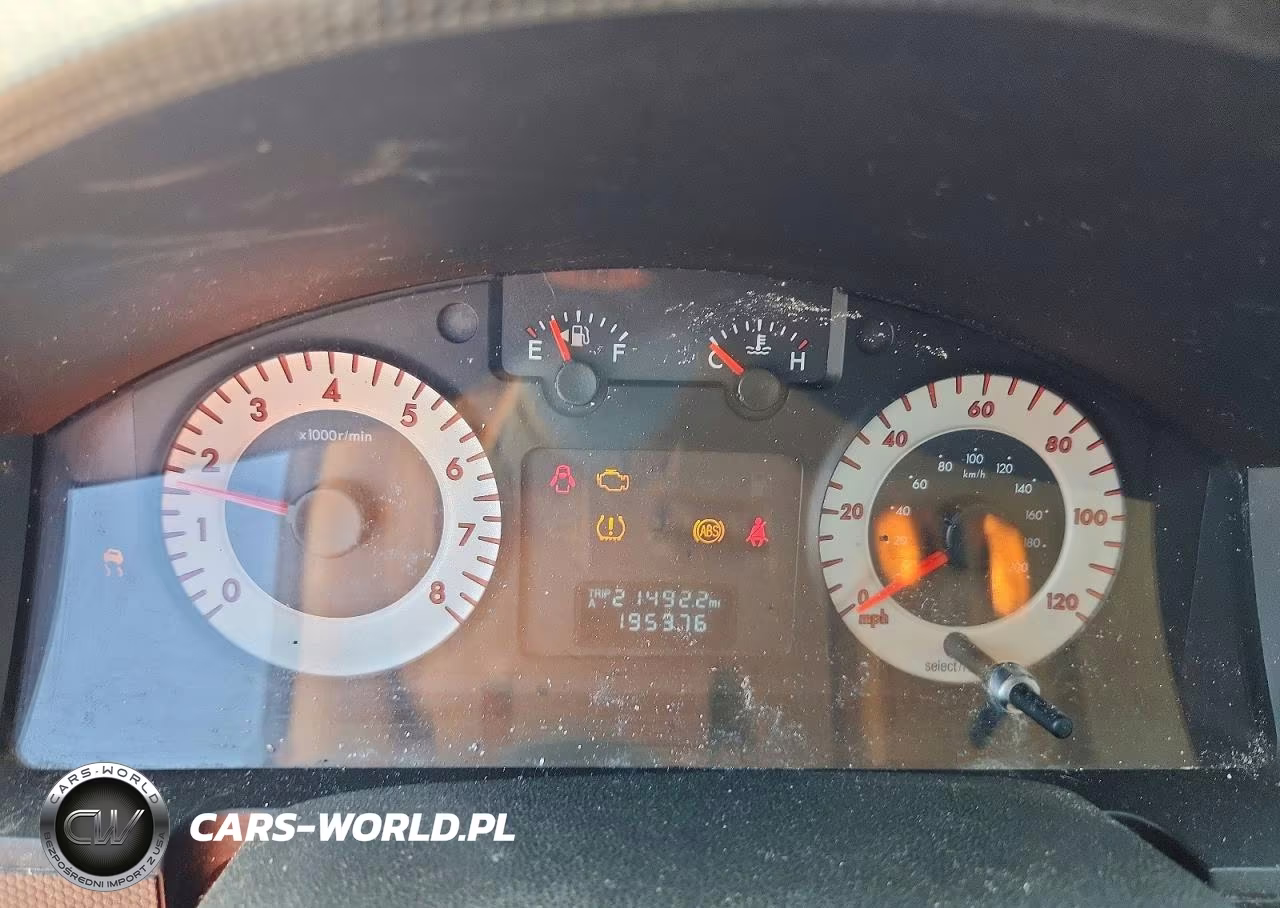 2008 Mazda Tribute S VIN:4F2CZ06108KM13877 - 9