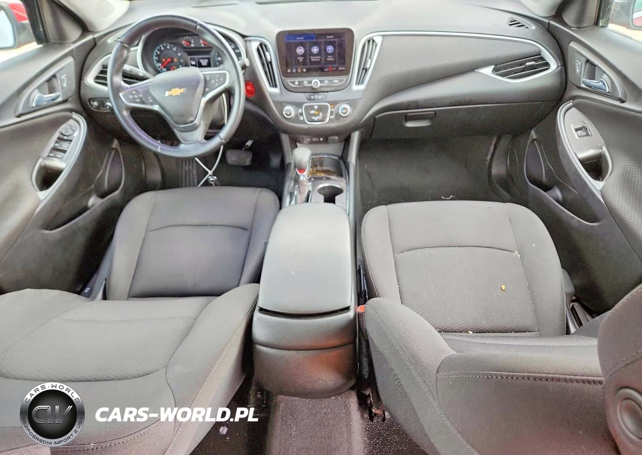 2021 Chevrolet Malibu Rs VIN:1G1ZG5ST7MF054575 - 8