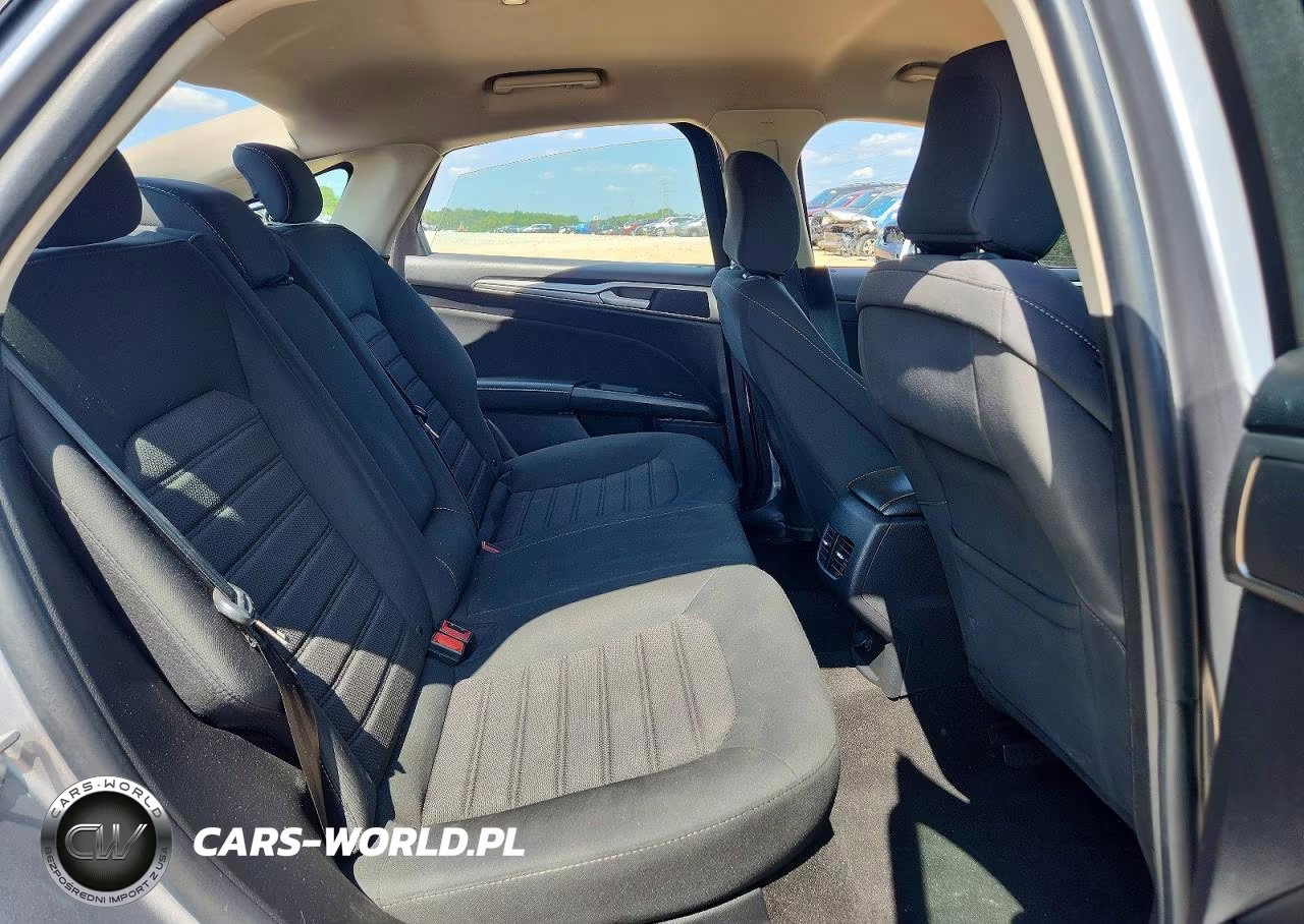 2020 Ford Fusion Se VIN:3FA6P0T90LR156162 - 10