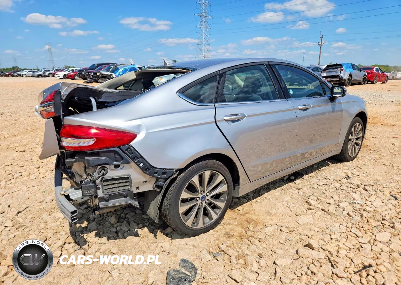 2020 Ford Fusion Se VIN:3FA6P0T90LR156162 - 3