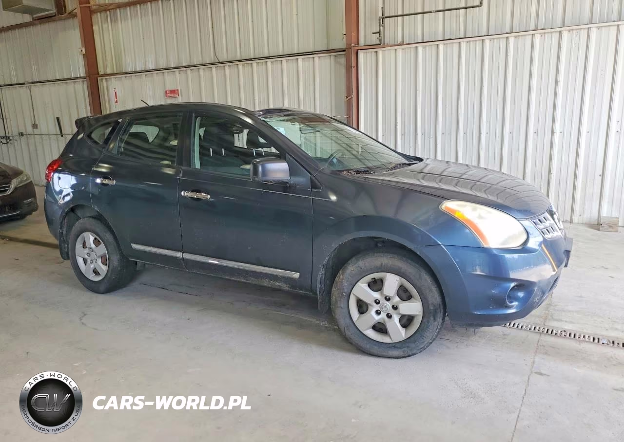 2013 Nissan Rogue S VIN:JN8AS5MV3DW639353 - 4