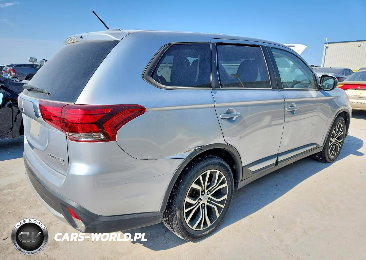 2016 Mitsubishi Outlander Se VIN:JA4AD3A32GZ013156 - 3
