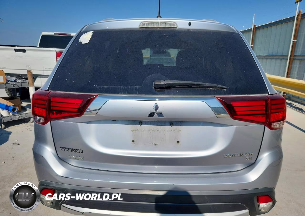 2016 Mitsubishi Outlander Se VIN:JA4AD3A32GZ013156 - 6