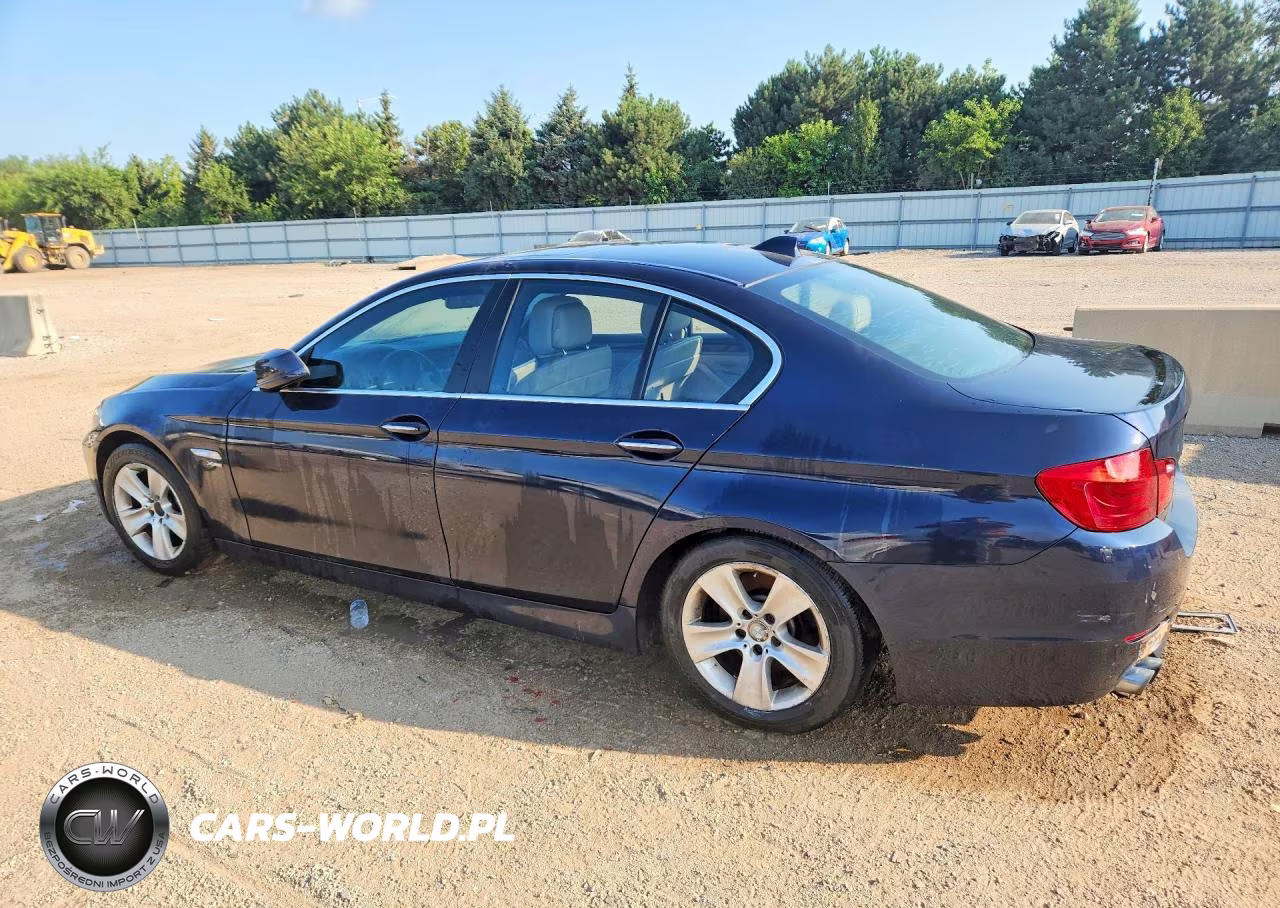 2012 BMW 528 Xi VIN:WBAXH5C54CDW08318 - 2