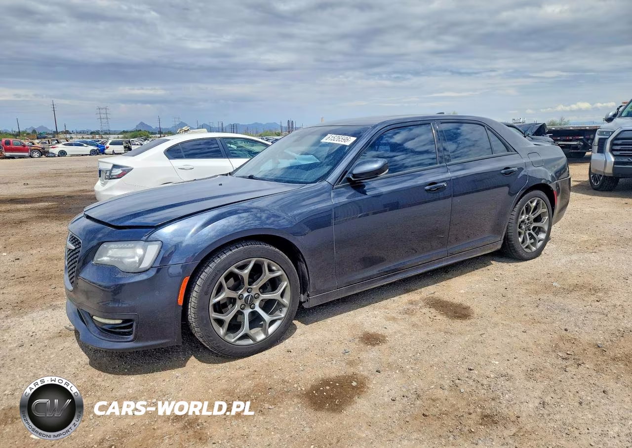 2018 Chrysler 300 S VIN:2C3CCABG7JH240457 - 1