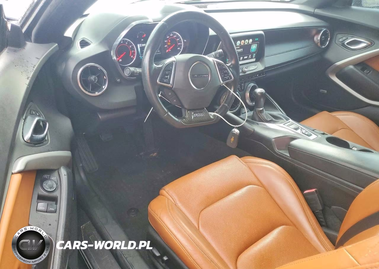 2017 Chevrolet Camaro Lt VIN:1G1FC1RS0H0107825 - 8