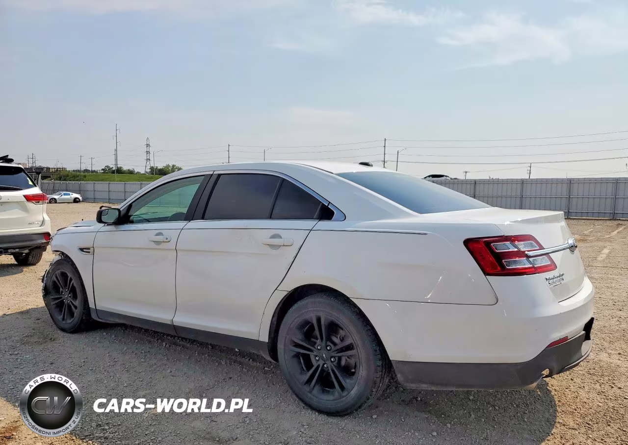 2017 Ford Taurus Se VIN:1FAHP2D8XHG139037 - 2