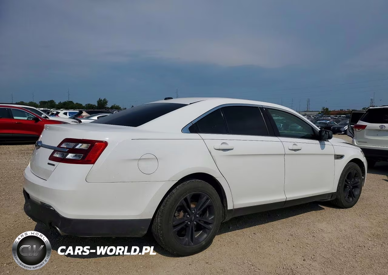 2017 Ford Taurus Se VIN:1FAHP2D8XHG139037 - 3