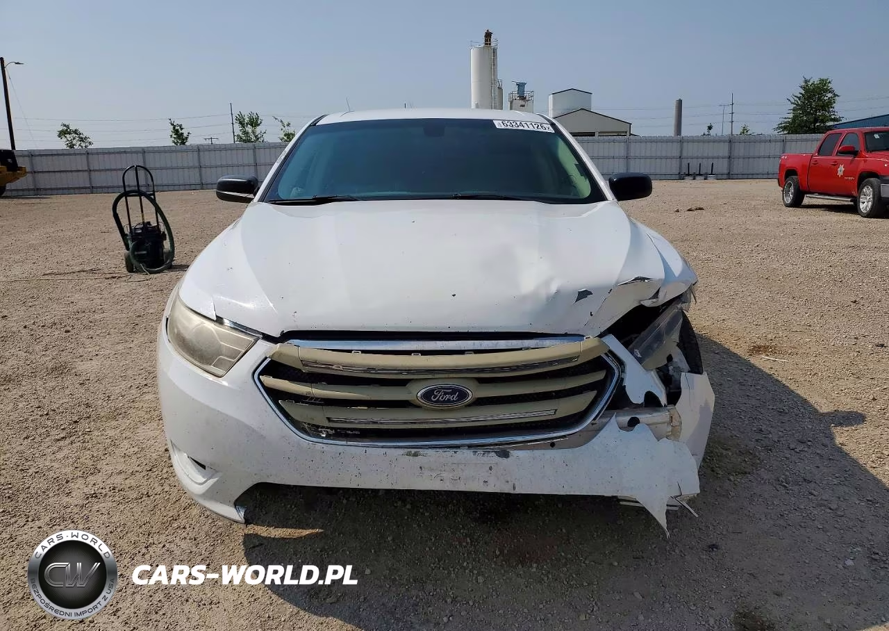 2017 Ford Taurus Se VIN:1FAHP2D8XHG139037 - 5