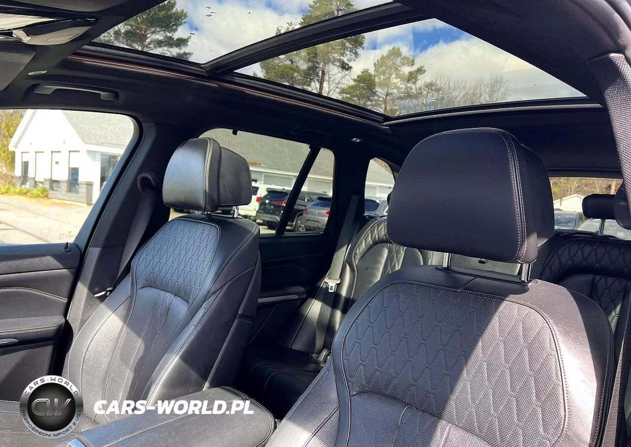 2019 BMW X5 xDrive50I VIN:5UXJU2C51KLN64669 - 9