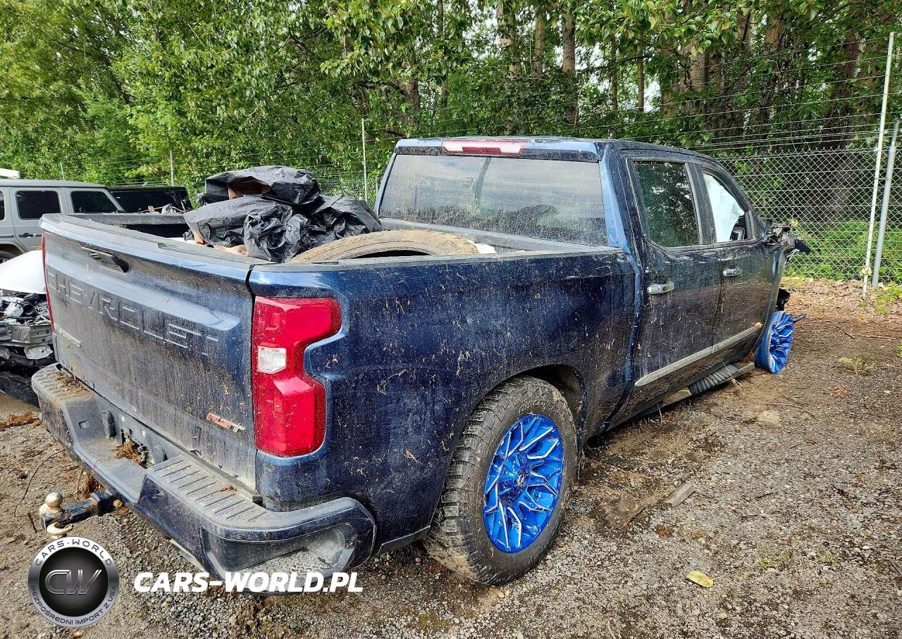 2020 Chevrolet Silverado K1500 Rst VIN:3GCUYEED3LG338737 - 3