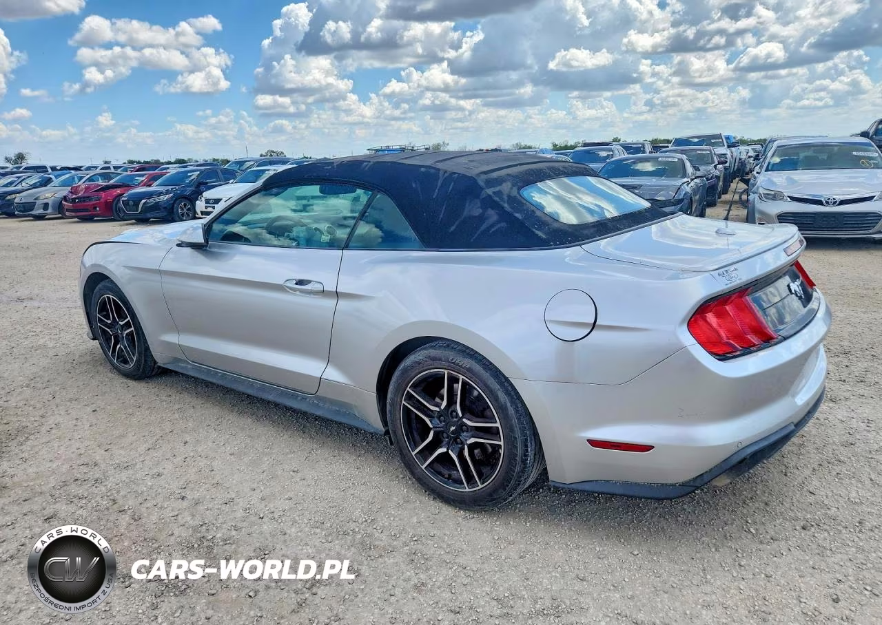 2018 Ford Mustang VIN:1FATP8UH4J5111779 - 2