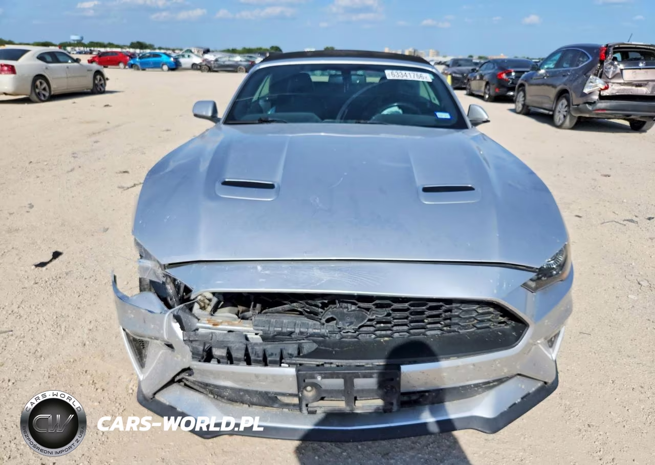 2018 Ford Mustang VIN:1FATP8UH4J5111779 - 5