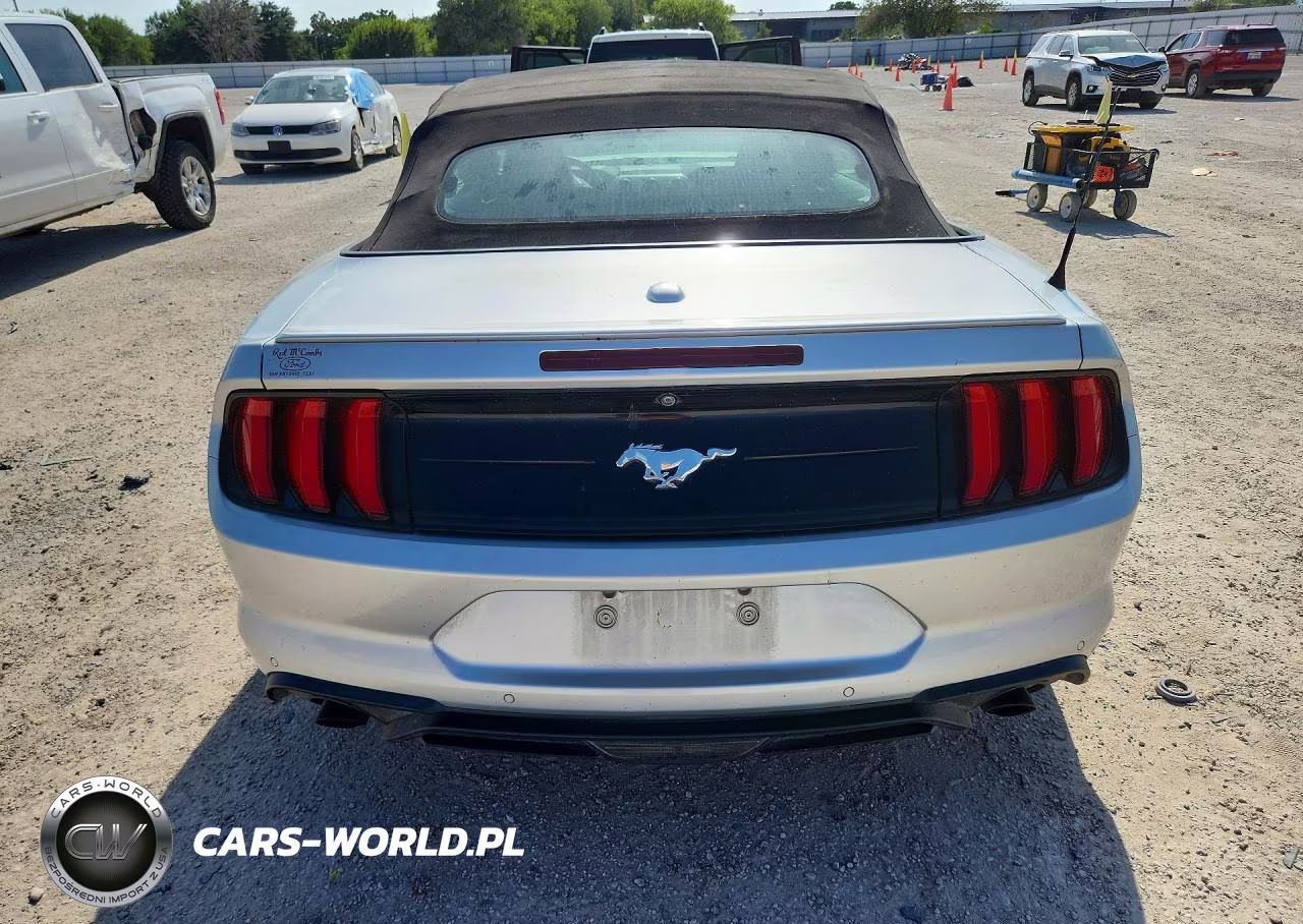2018 Ford Mustang VIN:1FATP8UH4J5111779 - 6