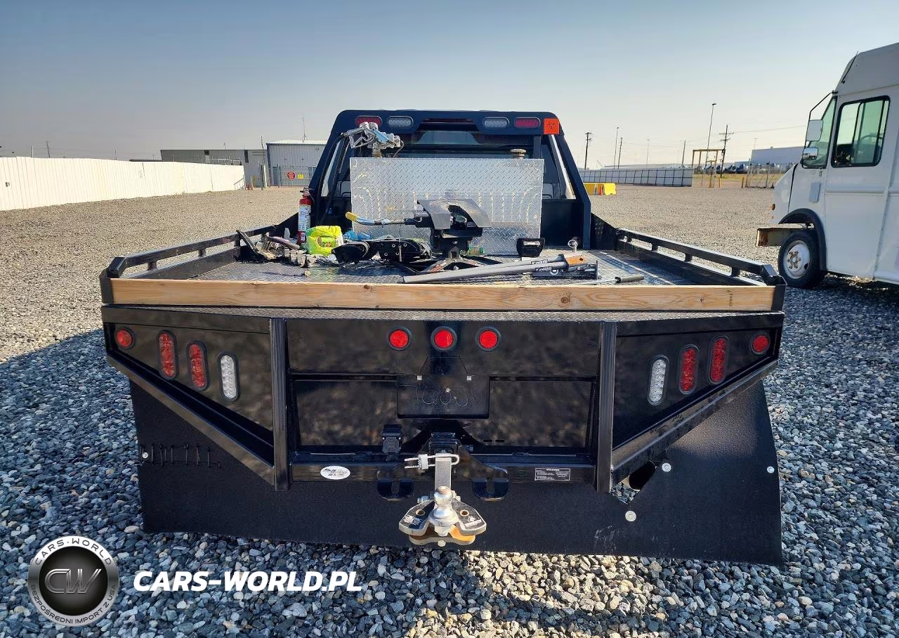 2026 Chevrolet Silverado K3500 VIN:1GB4KSEY0TF207340 - 6