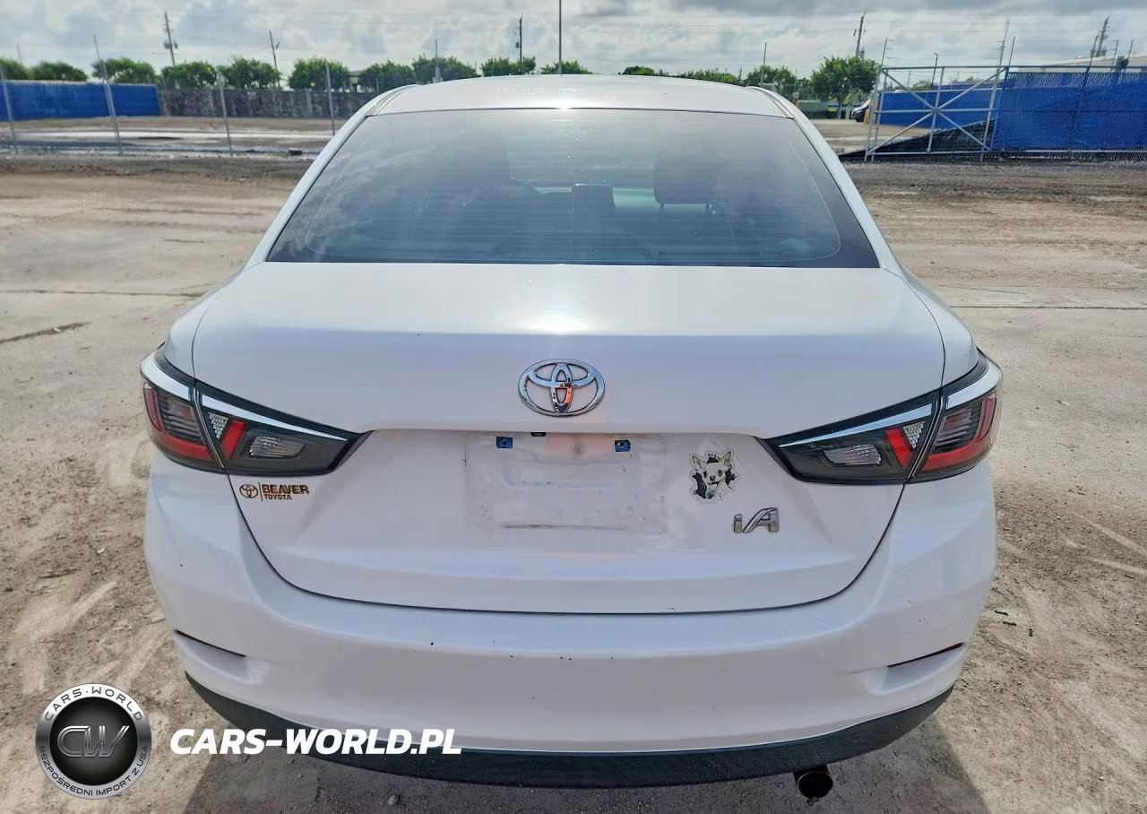 2018 Toyota Yaris Ia Base VIN:3MYDLBYV3JY326565 - 6