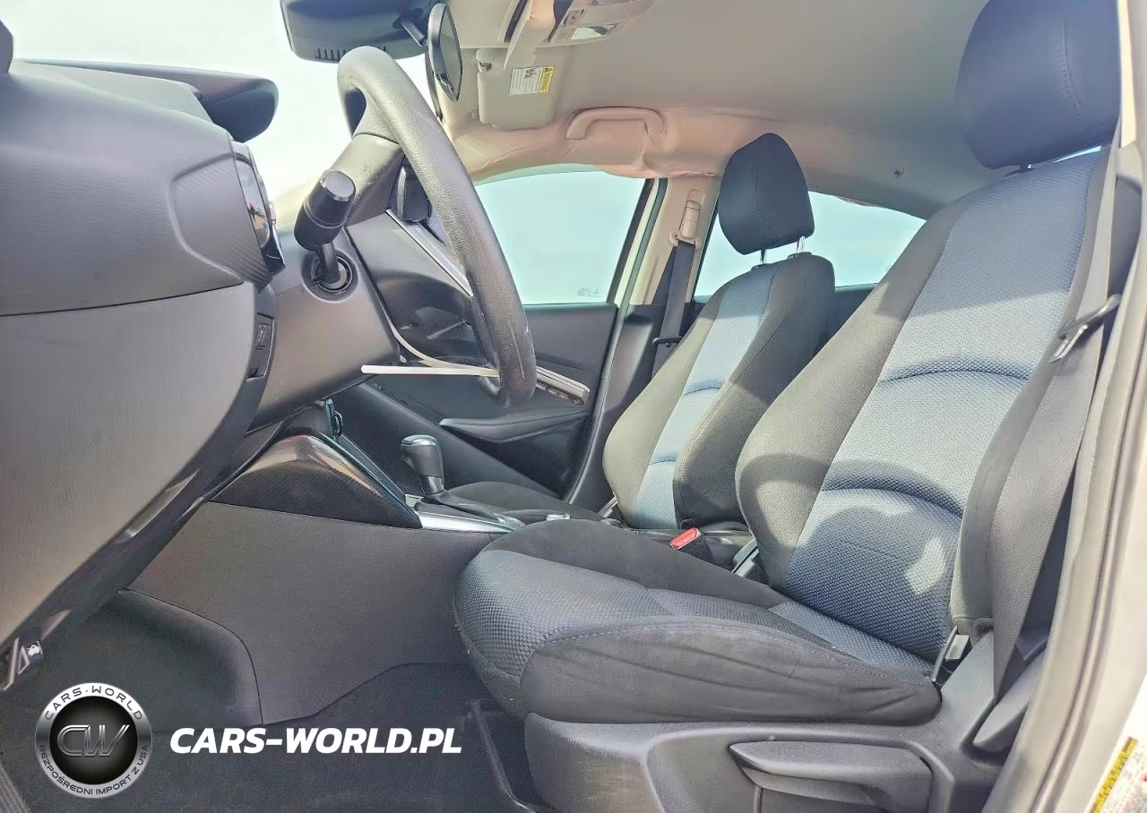 2018 Toyota Yaris Ia Base VIN:3MYDLBYV3JY326565 - 7
