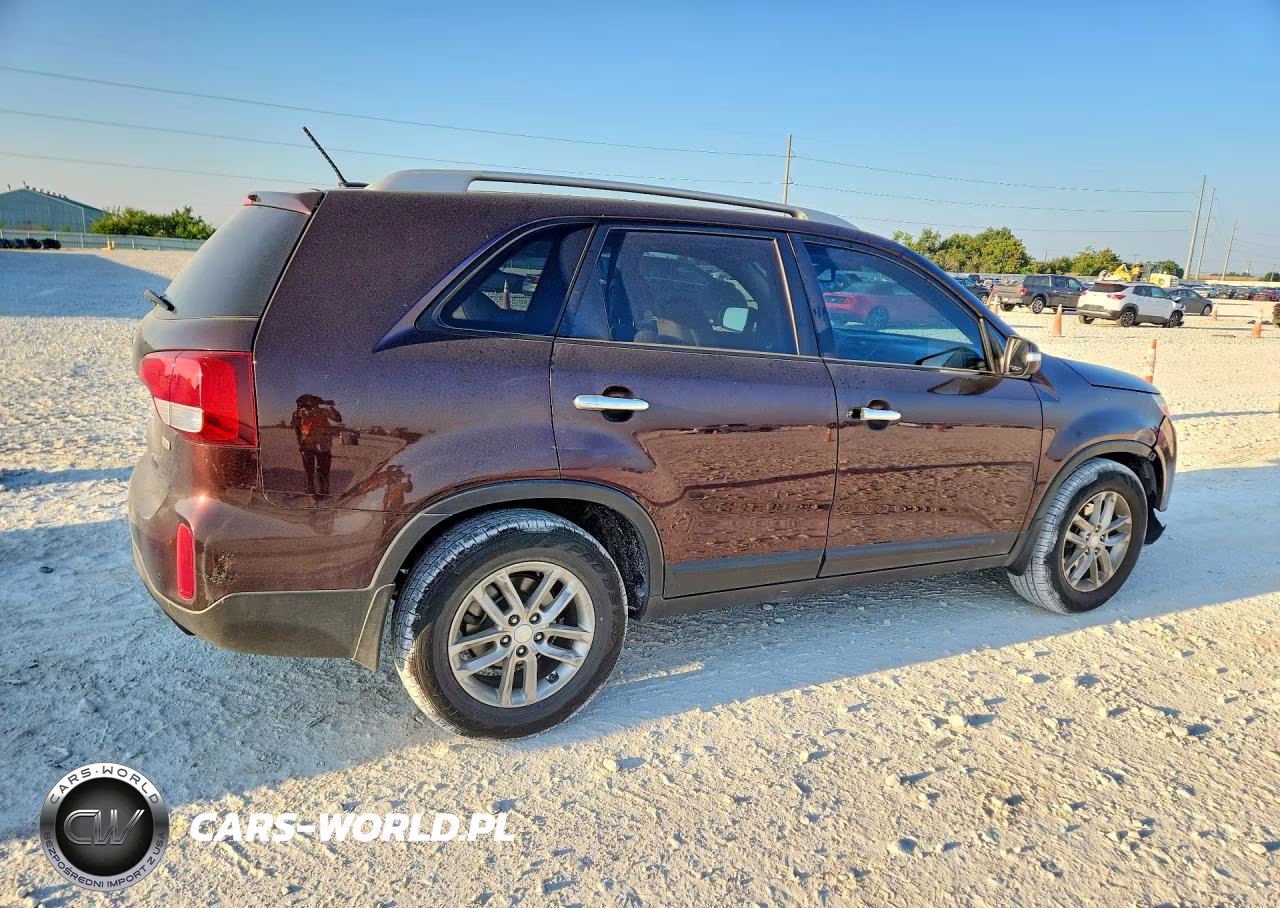 2015 Kia Sorento VIN:5XYKT3A67FG580063 - 3