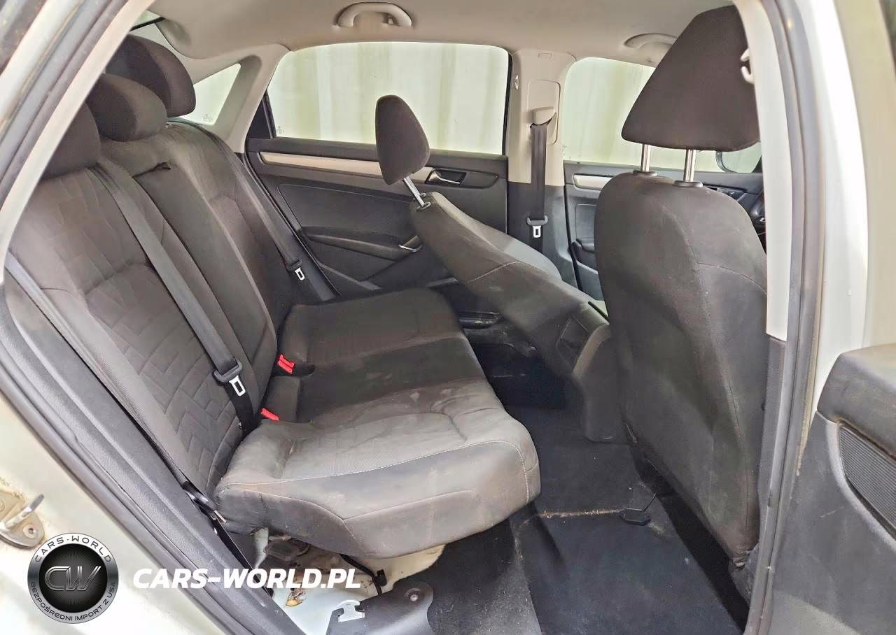 2020 Volkswagen Passat S VIN:1VWAA7A38LC019754 - 10