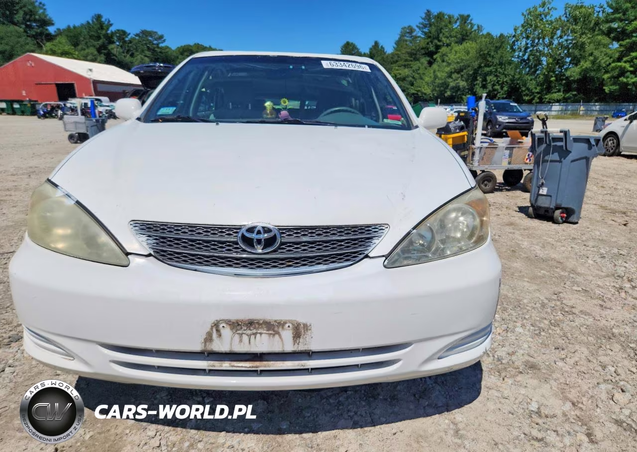 2003 Toyota Camry Le VIN:4T1BE32K43U198228 - 5