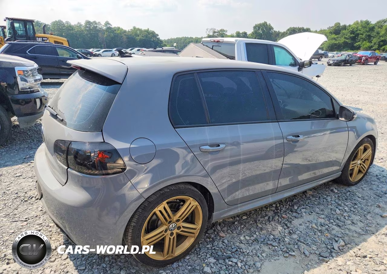 2012 Volkswagen Golf R VIN:WVWPF7AJ8CW209212 - 3