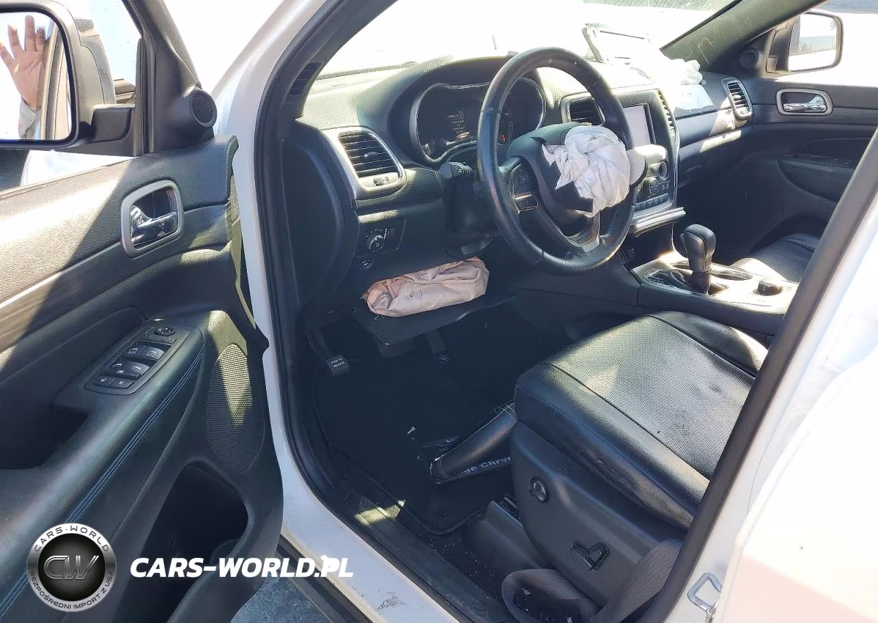 2020 Jeep Grand Cherokee Laredo VIN:1C4RJFAG4LC126545 - 8