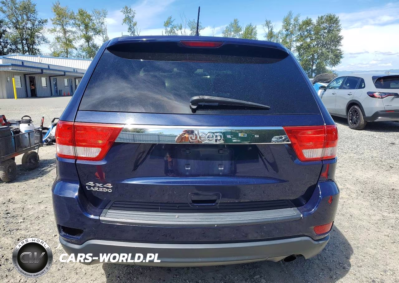 2012 Jeep Grand Cherokee Laredo VIN:1C4RJFAG1CC245234 - 6
