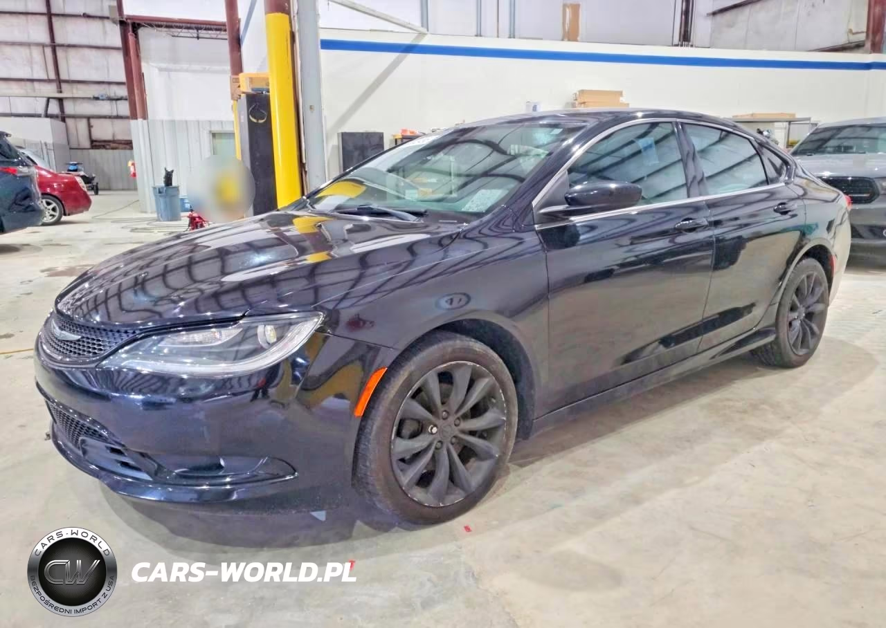 2015 Chrysler 200 S – zdjęcie 1 z 12