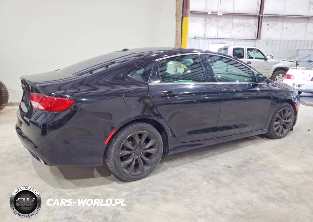 2015 Chrysler 200 S VIN:1C3CCCBB2FN511682 - 3