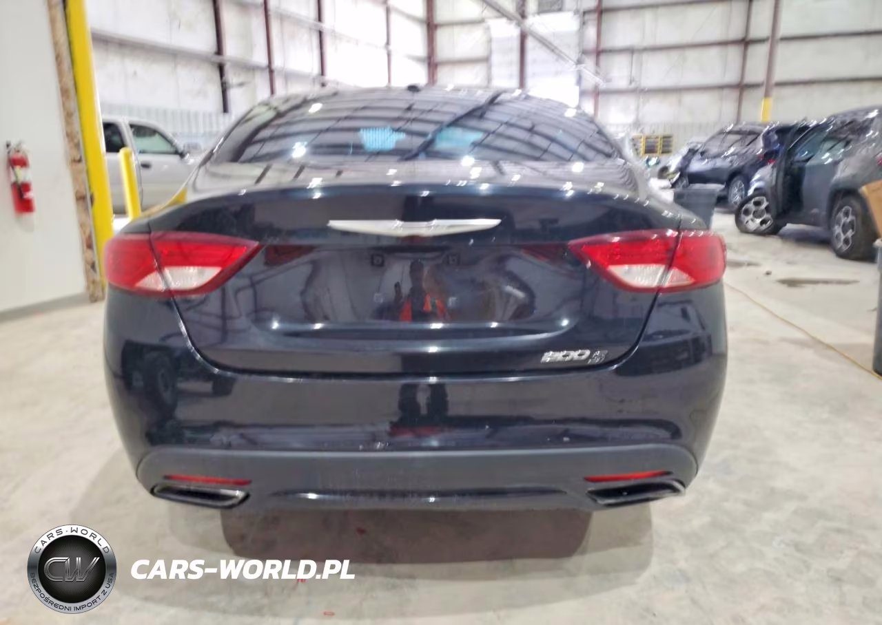 2015 Chrysler 200 S VIN:1C3CCCBB2FN511682 - 6