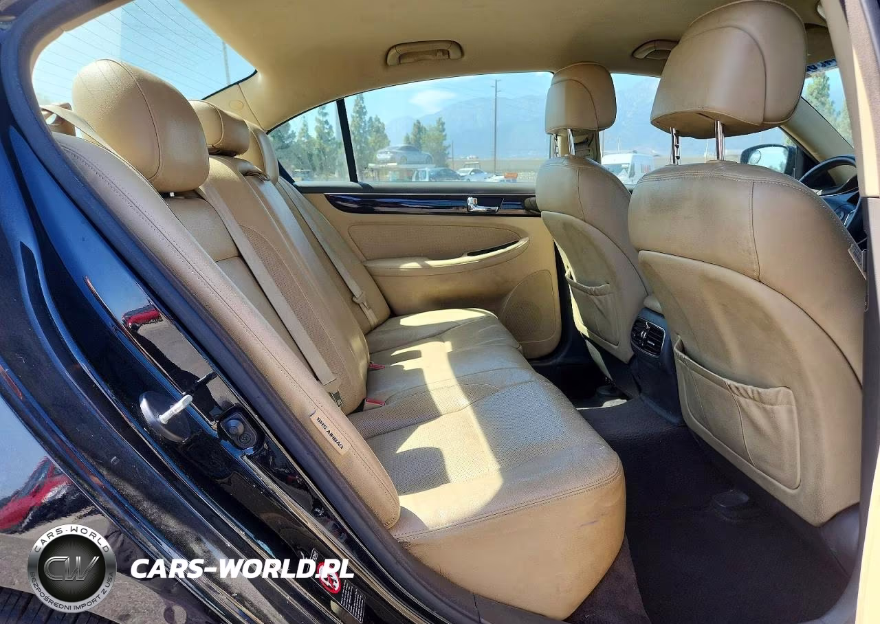 2011 Hyundai Genesis 3.8L VIN:KMHGC4DE5BU128518 - 10