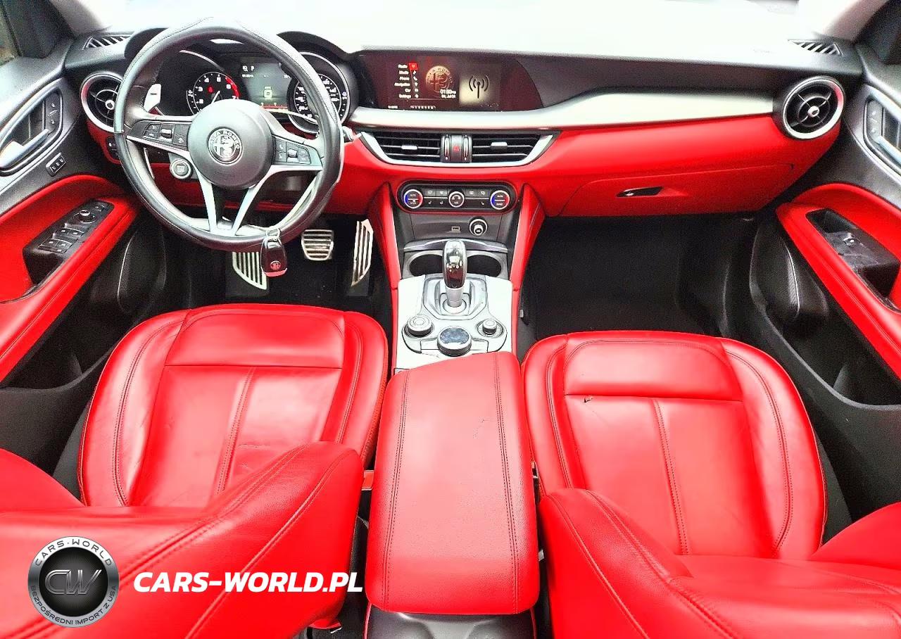 2018 Alfa Romeo Stelvio Sport VIN:ZASFAKPN0J7C21117 - 8
