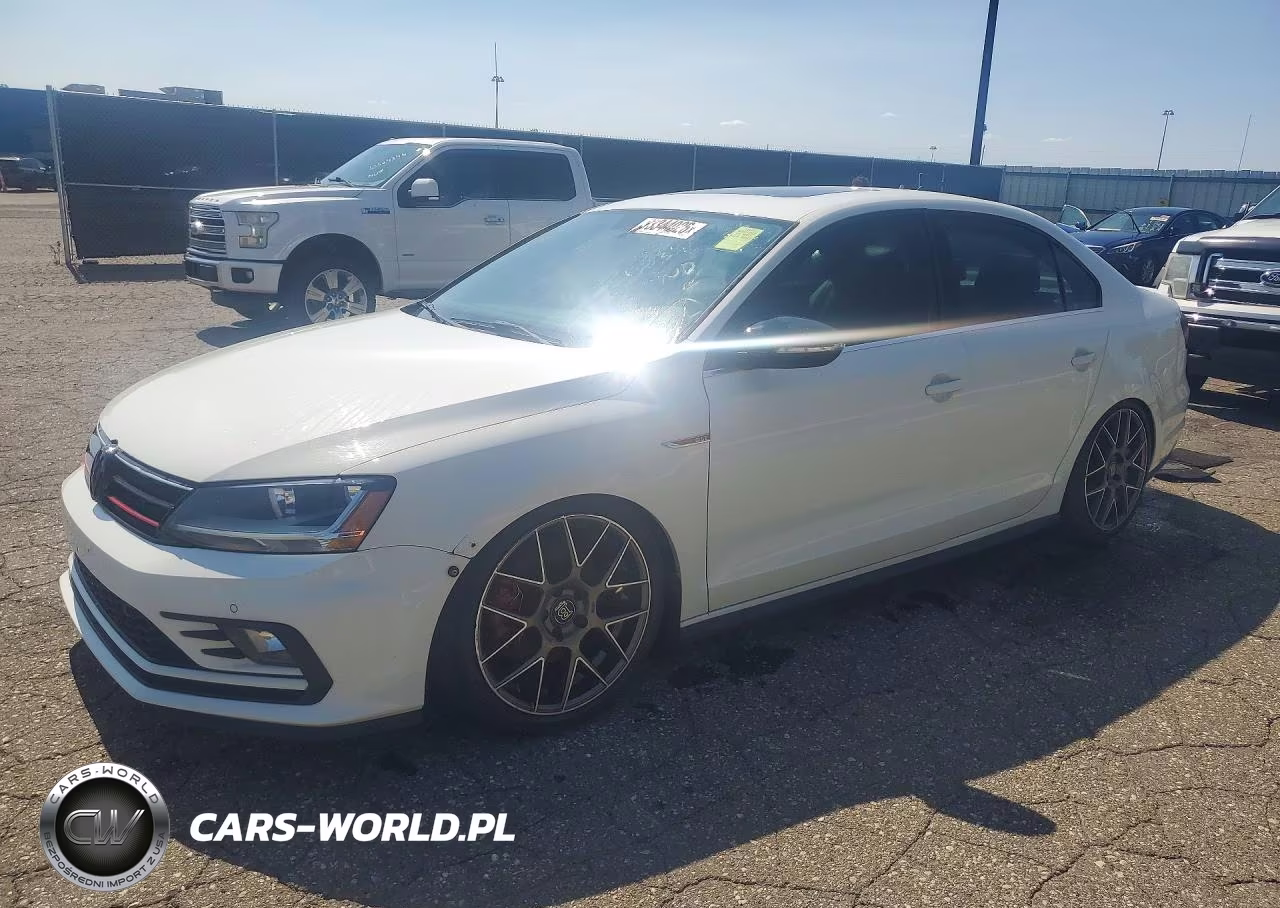 2017 Volkswagen Jetta Gli – zdjęcie 1 z 12