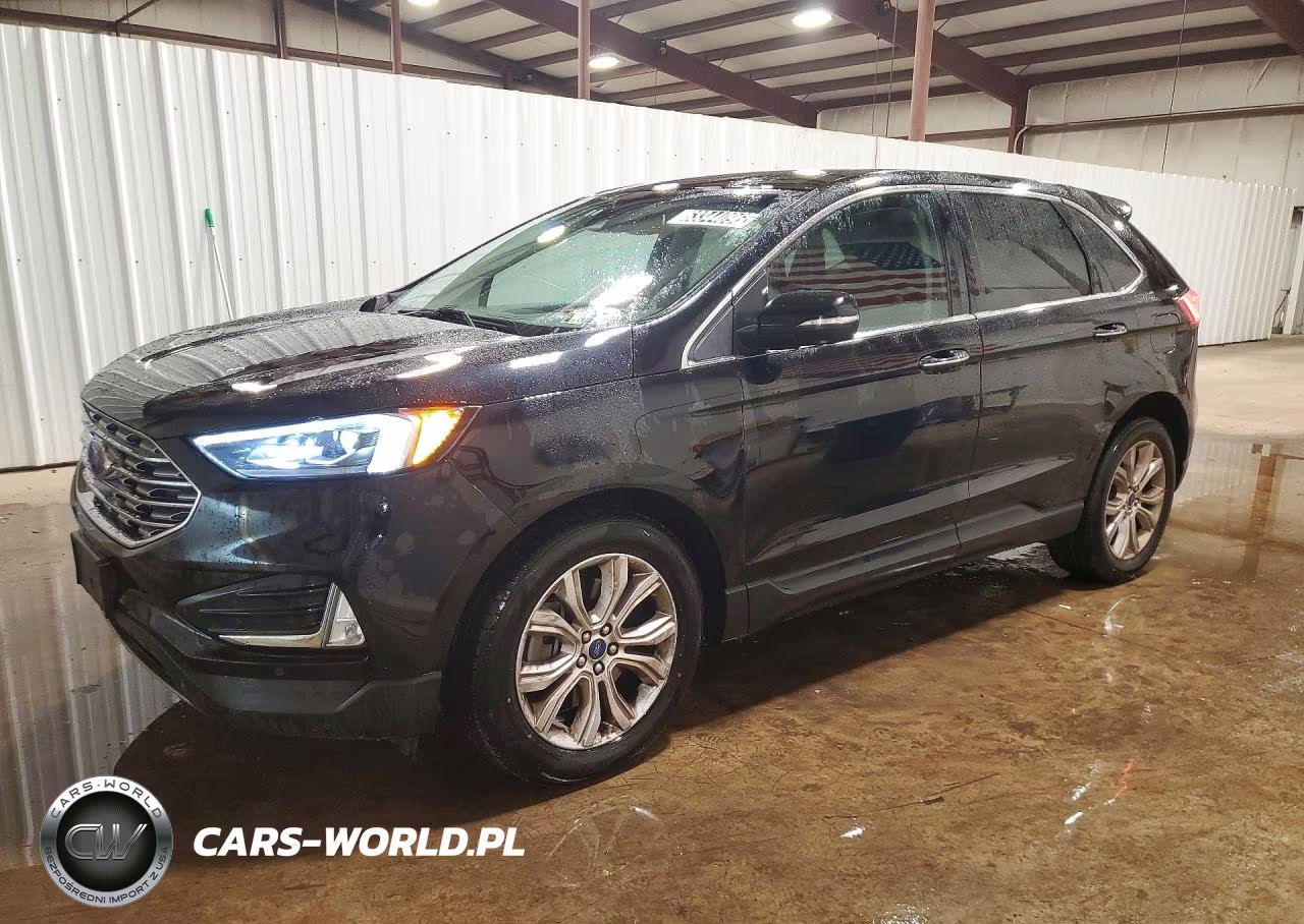 2022 Ford Edge Titanium – zdjęcie 1 z 12